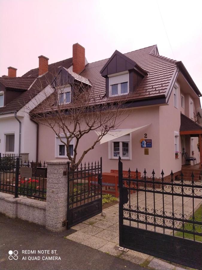 Апартаменты Forras-G Vendeghaz Бюк Экстерьер фото